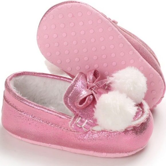 Shoes - Picture 3 of 7